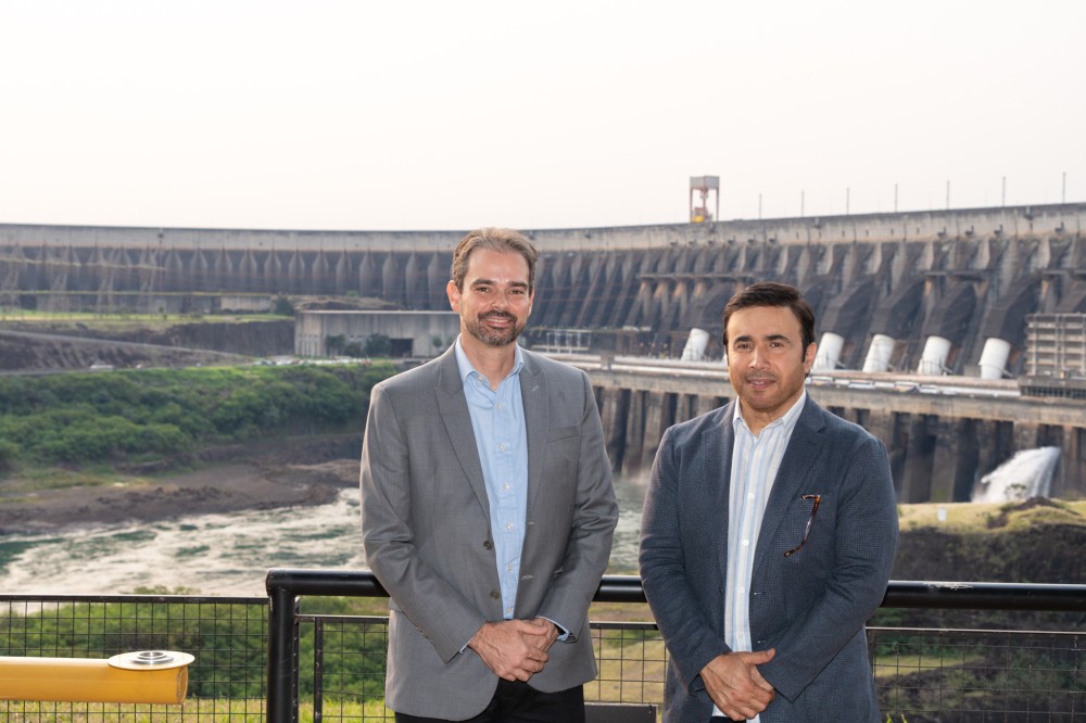 Itaipu recebe presidente e futuro secretário-geral da Interpol