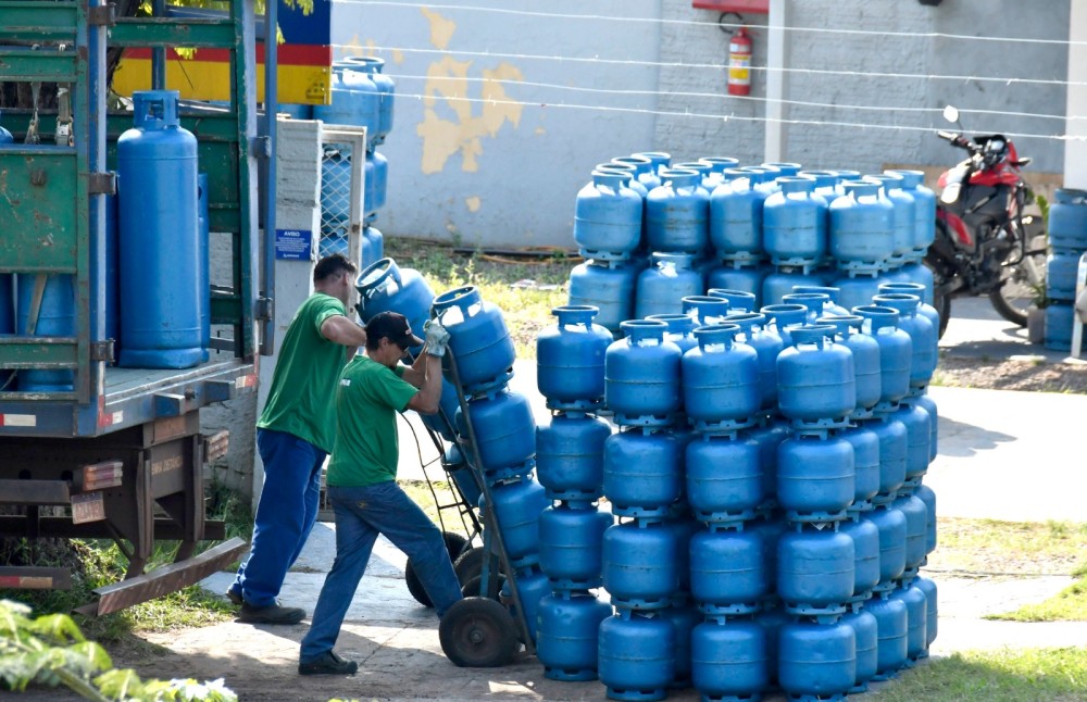 Gás de cozinha aumenta 2% segundo monitoramento de preços realizado pelo Procon