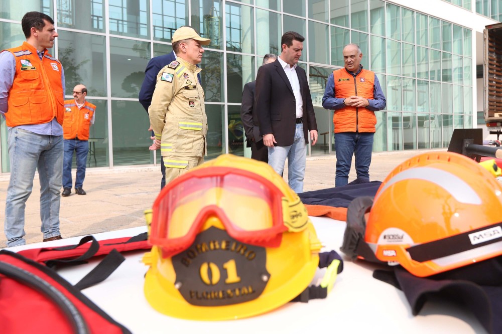 Força-tarefa: Estado anuncia 500 brigadistas e R$ 24 milhões para combater incêndios