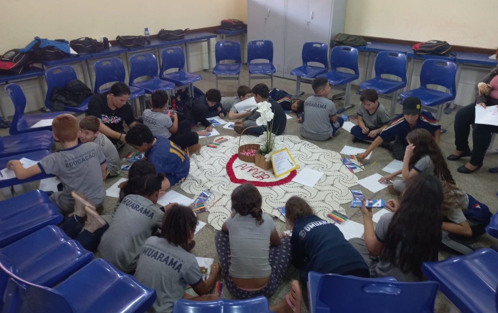 Professores e alunos da Escola Maria Augusta Amaral Picelli iniciam nova prática educativa