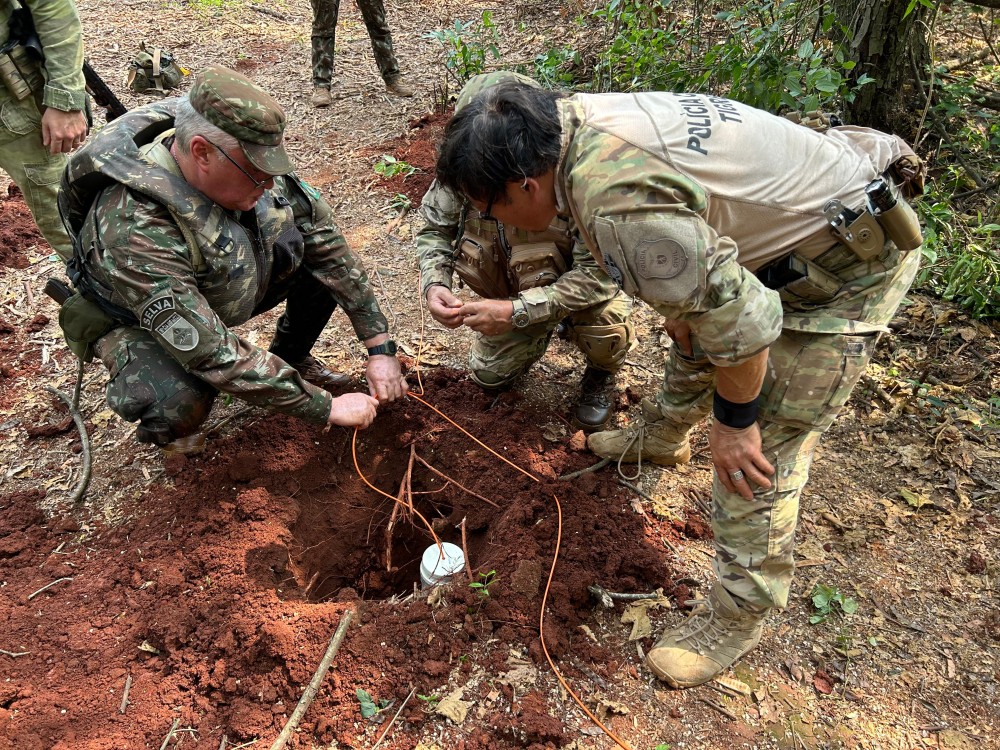 10ª fase da 'Operação Importunus' explode de portos clandestinos no Lago de Itaipu