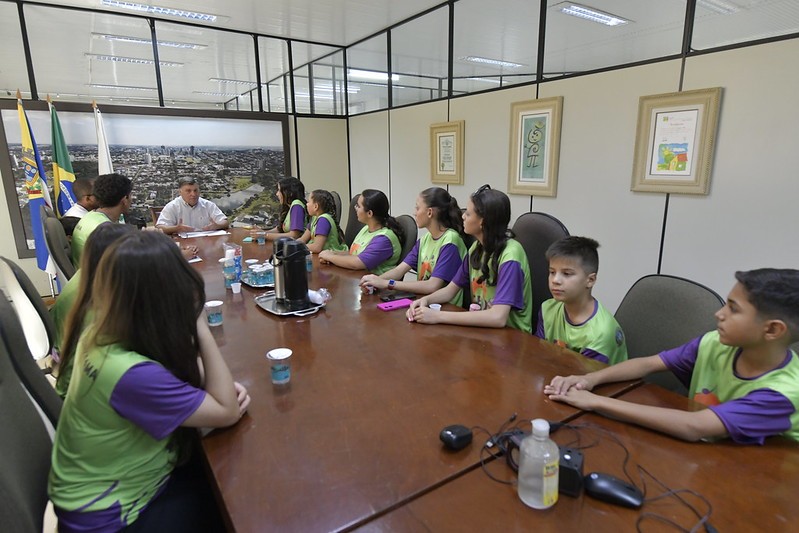 Alunos das oficinas elaboram plano de melhorias para o Centro da Juventude