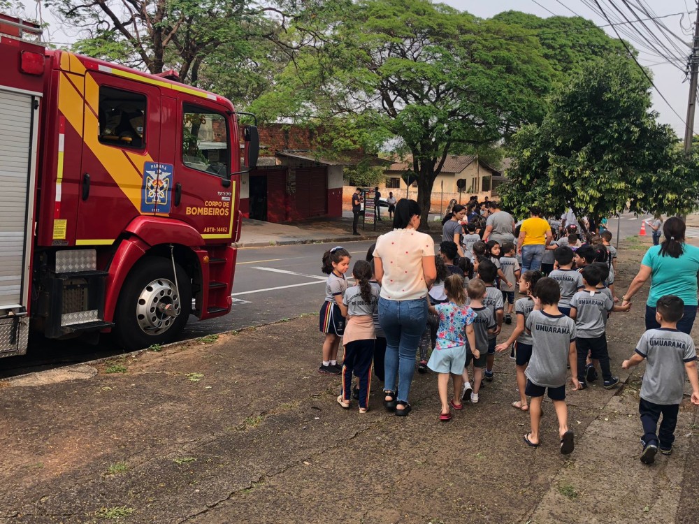 Defesa Civil treina mais escolas sobre plano de evacuação em caso de incêndios