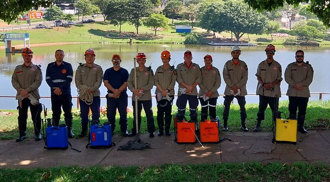 Defesa Civil treina voluntários para ações e município decreta situação de emergência