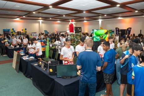 Feira de negócios conclui mais uma turma do Projeto Trilha Jovem