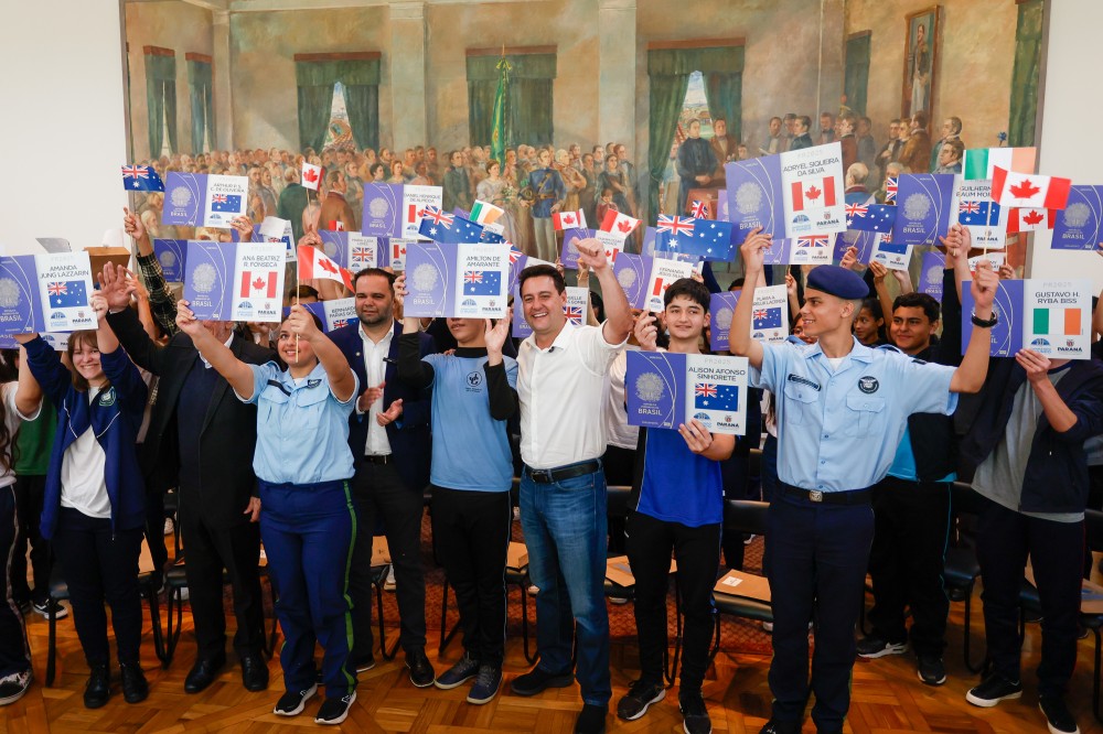 Entre os 1,2 mil alunos da maior edição do Ganhando o Mundo, seis são de Umuarama