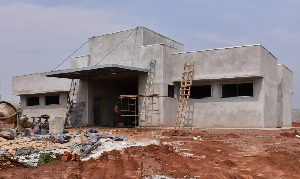 Construção da unidade de saúde do Parque Bonfim entra na fase de acabamento