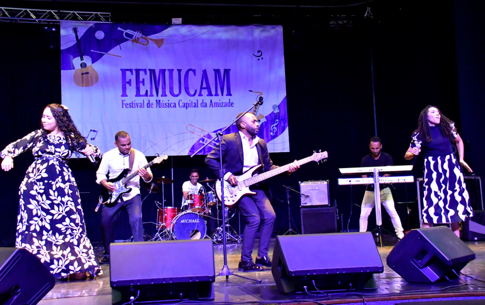 Candidatos de Umuarama, Cruzeiro do Oeste e Mariluz vencem o 10° Femucam