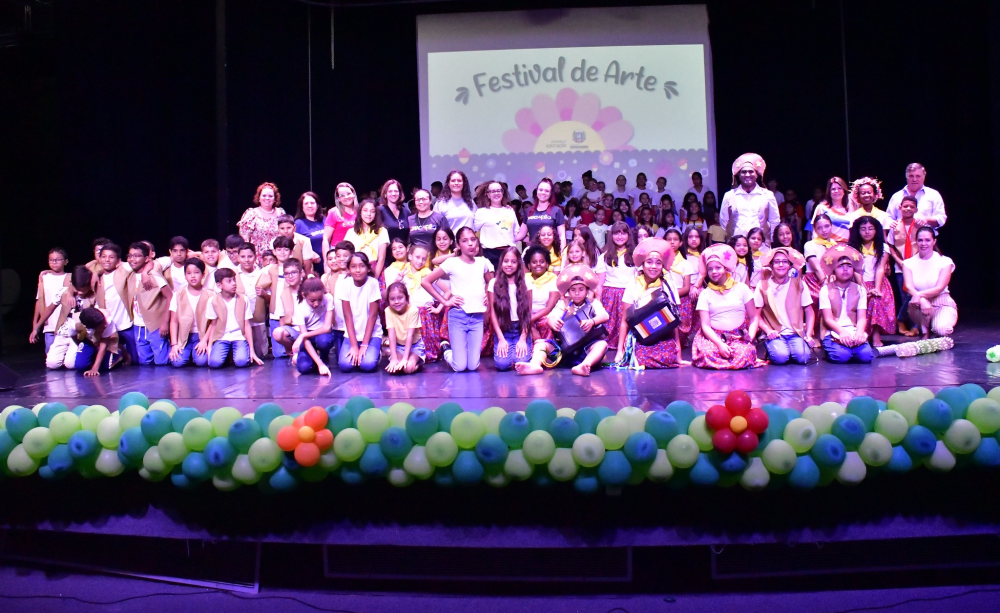 Maior evento artístico da Educação mostra o talento dos alunos da rede municipal