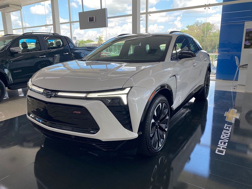 Blazer EV: já está no showroom da Concessionária Uvel!