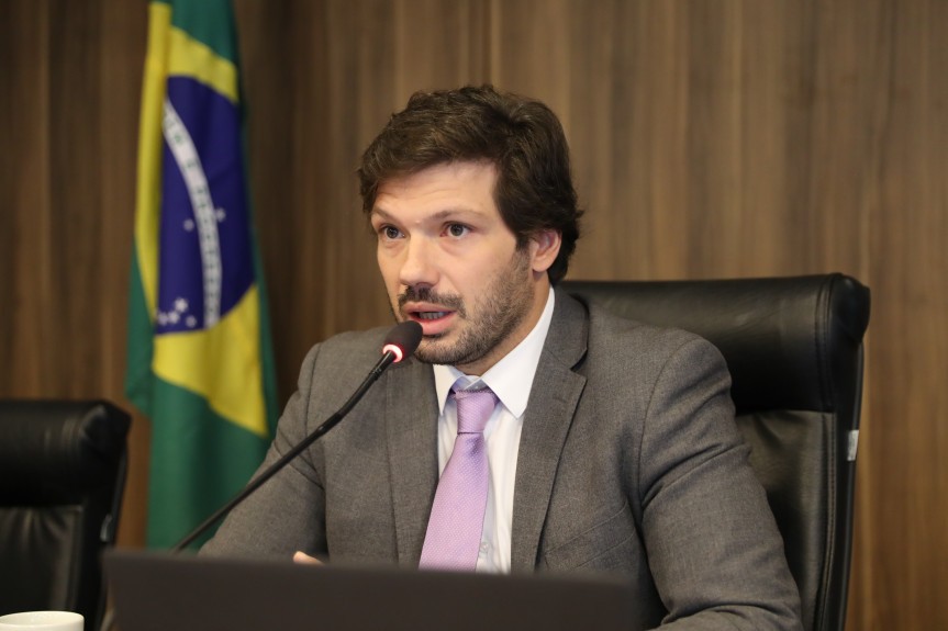 Composição da Alep é alterada com a eleição de Tiago Amaral em Londrina no 2° turno