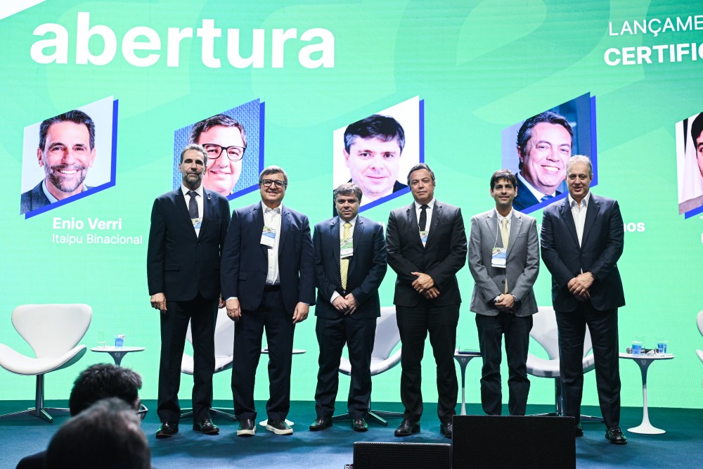 Itaipu participa de lançamento de plataforma de certificação de energias renováveis