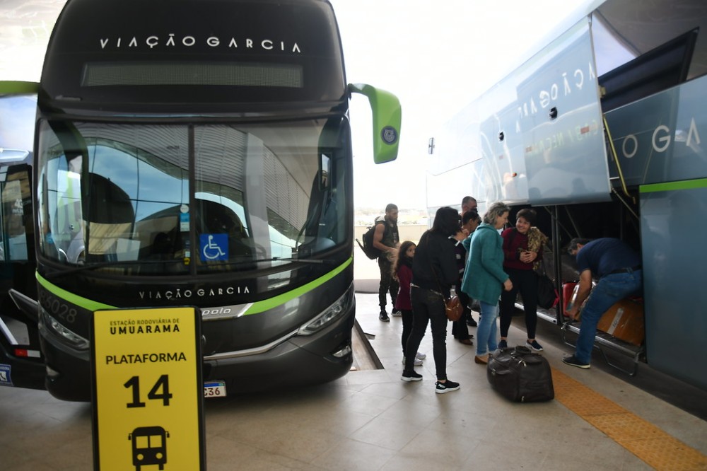 Governador sanciona lei da gratuidade de passagens para idosos nos ônibus intermunicipais