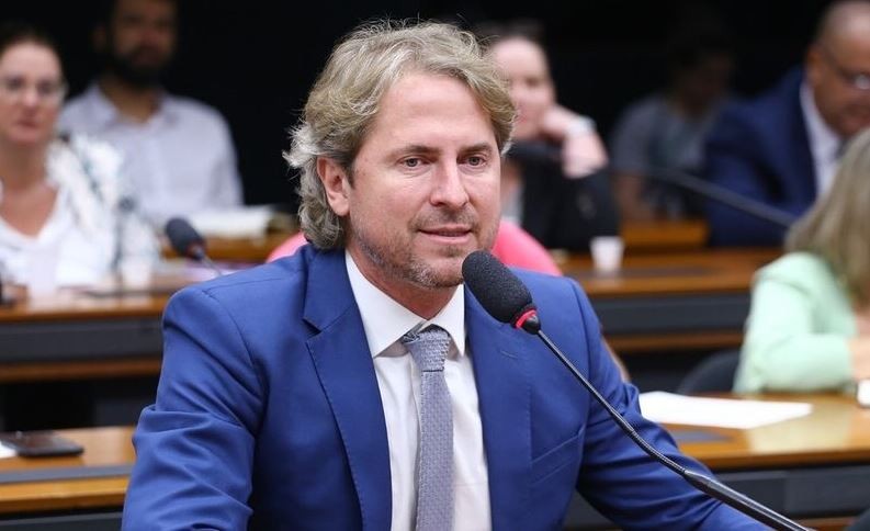 Novas normativas da Caixa agilizam obras nos municípios, diz Zeca Dirceu