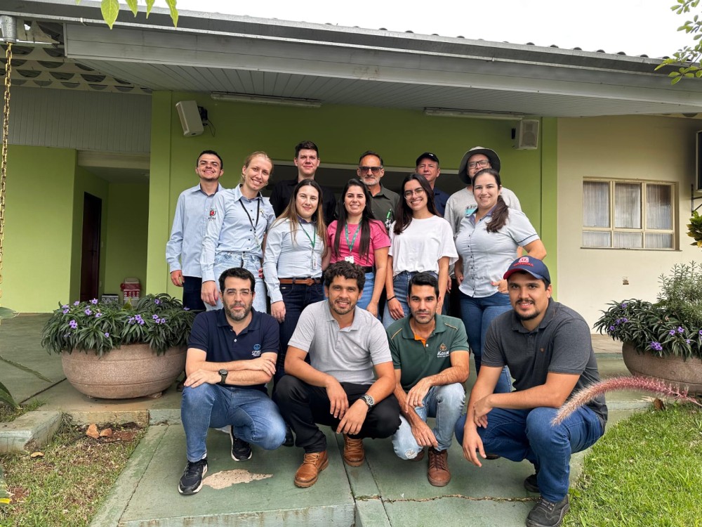 Prefeitura envia profissional a capacitação sobre agricultura orgânica na maior empresa brasileira do ramo