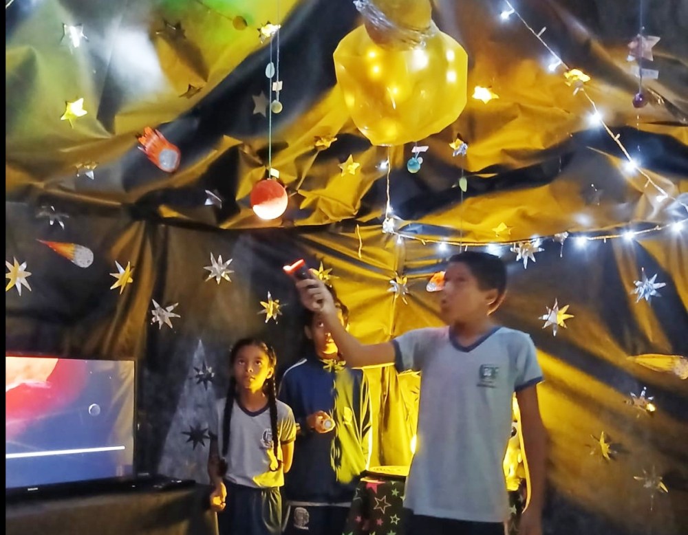 Após muita pesquisa, alunos constroem um planetário na Escola Cândido Portinari