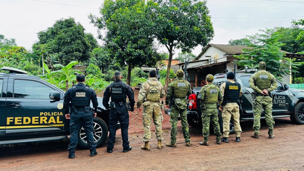 Família do tráfico é alvo de buscas da PF com mandados expedidos pela Justiça Federal de Umuarama