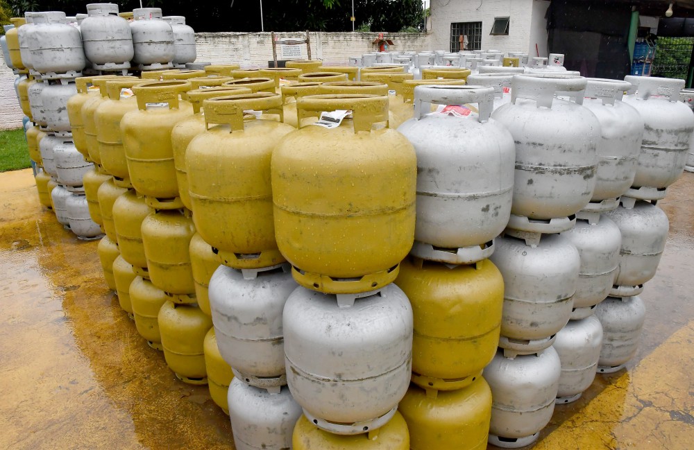 Gás de cozinha tem redução de 1,3% no preço, com botijão mais barato custando R$ 94,90 e mais caro a R$ 120