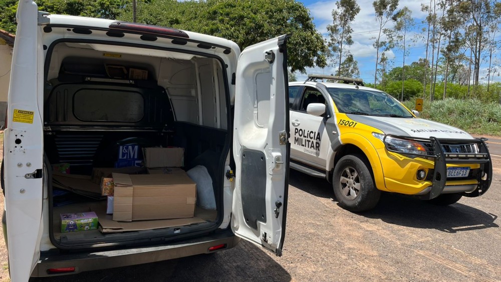 Carga de cigarros nacionais é alvo de assaltantes que agiram na região de Umuarama na manhã de hoje
