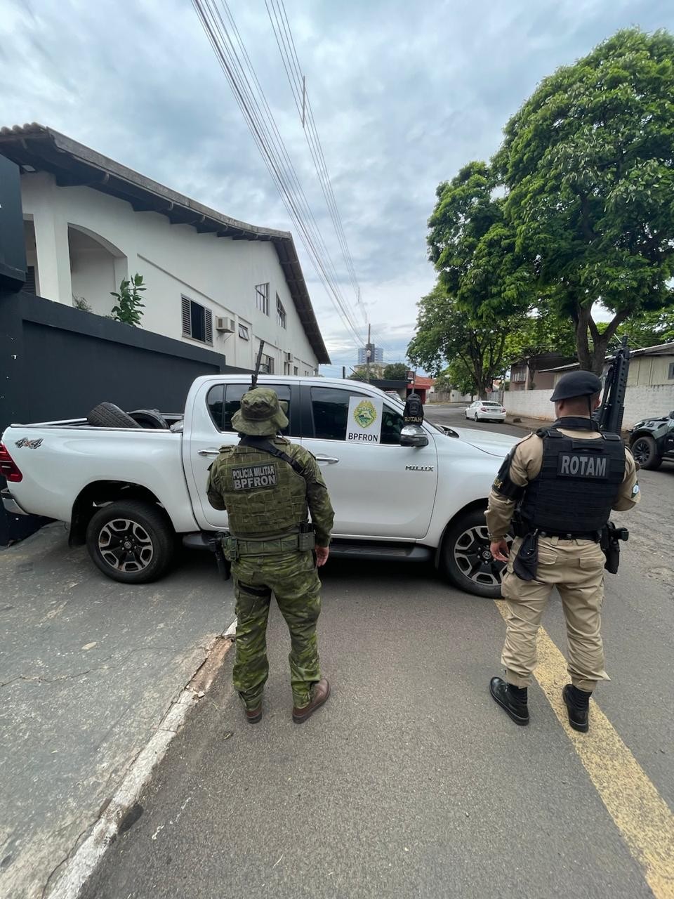 BPFron, Rotam e RPA recuperam carro e objetos furtados após perseguição na região Noroeste