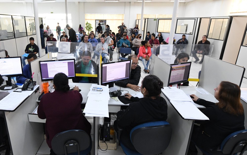 Agência do Trabalhador registra crescimento de 8% na colocação de profissionais no mercado