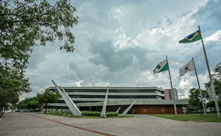 Município condenado por omitir informações sobre contaminação de água em fontes públicas