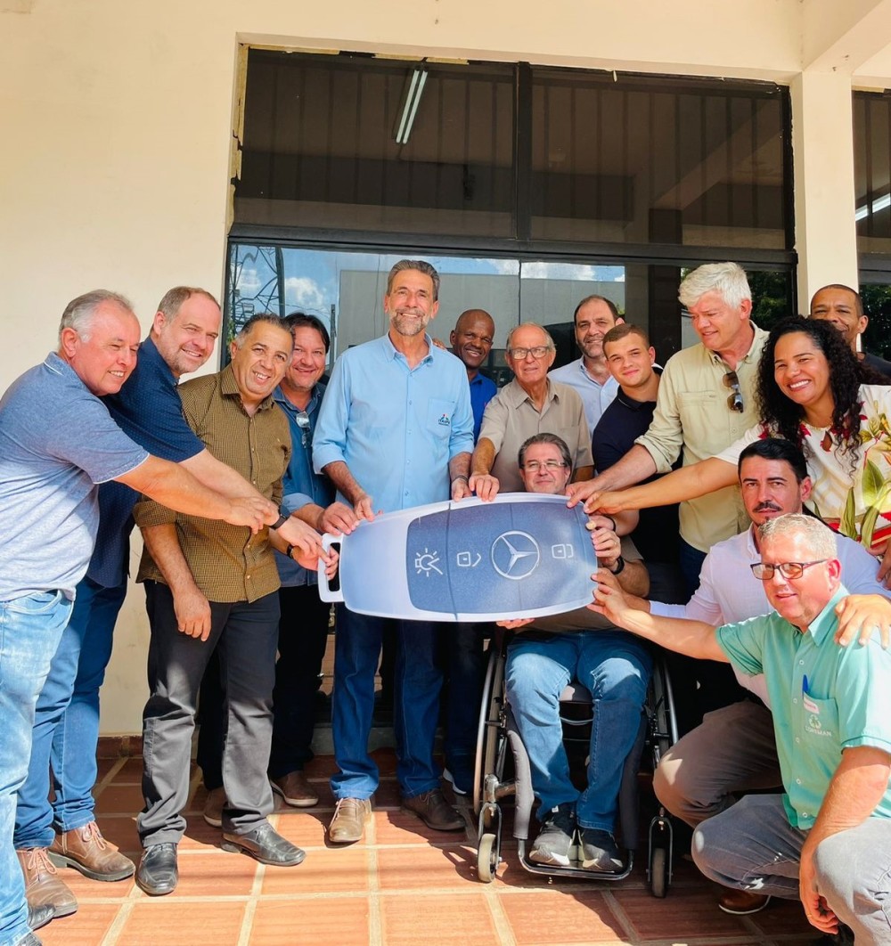 Itaipu entrega equipamentos para coleta seletiva em Mandaguaçu