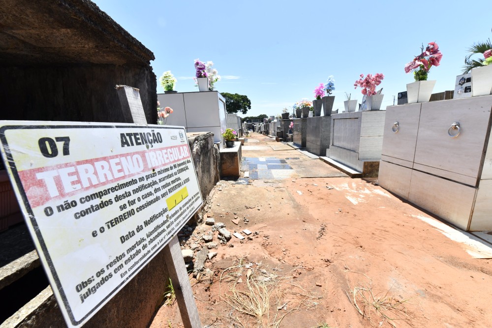 Acesf alerta para necessidade de recadastramento de túmulos e terrenos no cemitério