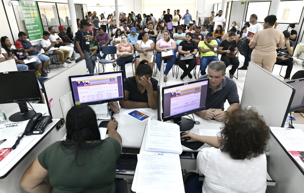 Com o Programa Emprega Umuarama, Agência do Trabalhador realiza 330 atendimentos