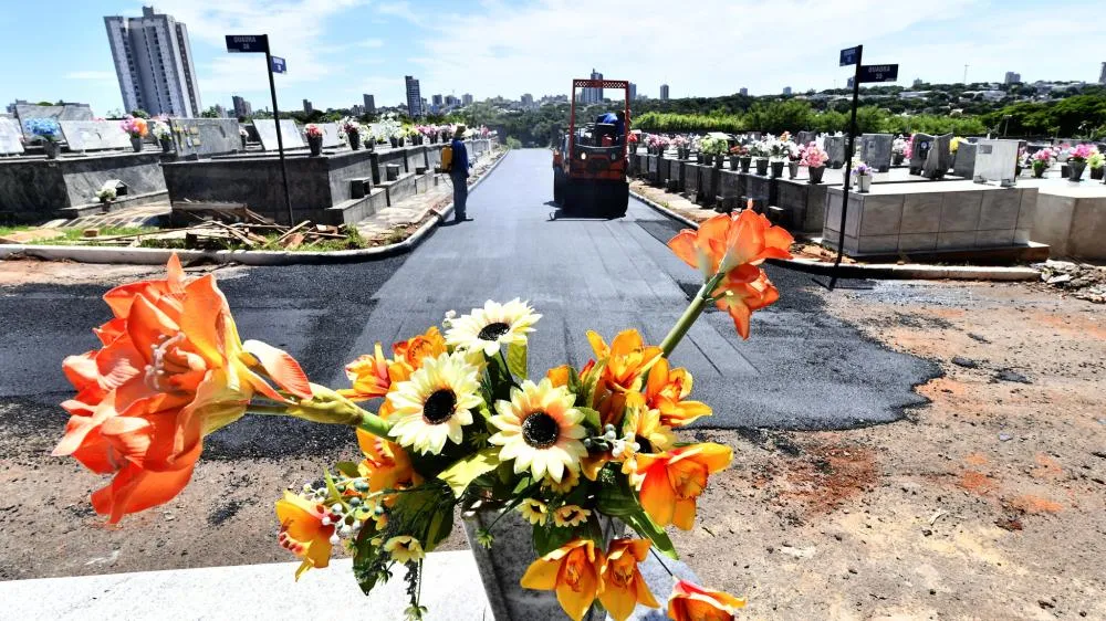 Área de ampliação já está ligada por via pavimentada ao Cemitério de Umuarama