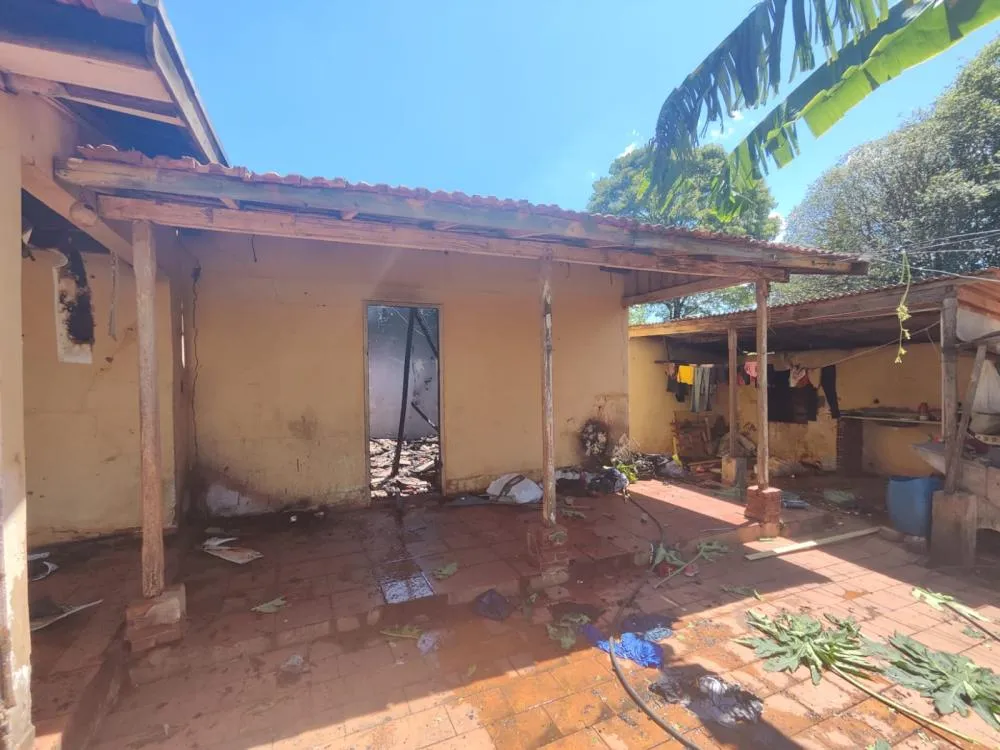 Corpos de crianças mortas em incêndio seguem no IML a espera do resultado de DNA