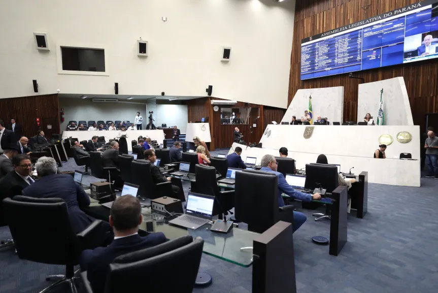 Deputados assinam Moção contra a Prática do Aborto no Brasil