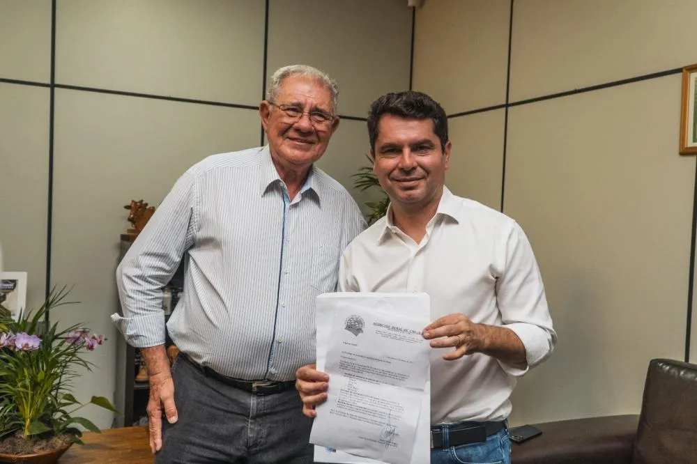 Deputado Alexandre Curi recebe reivindicações do Sindicato Rural na Expo Umuarama 