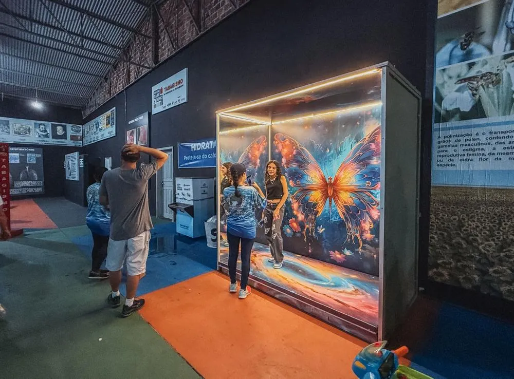 Pavilhão da Indústria e do Comércio na Expo atrai centenas de visitantes