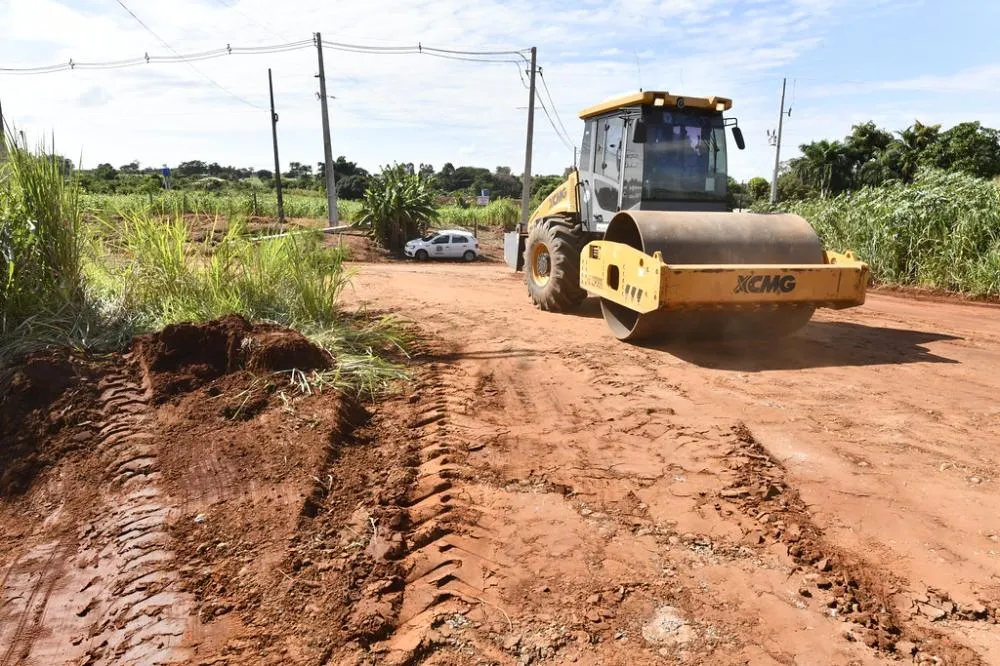 Setor de serviços rodoviários atendeu mais de 30 estradas com manutenção e melhorias