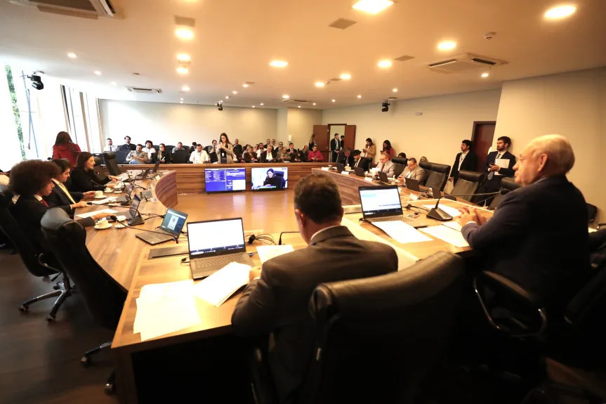 Câmara Criminal com competência em violência doméstica é aprovada na CCJ