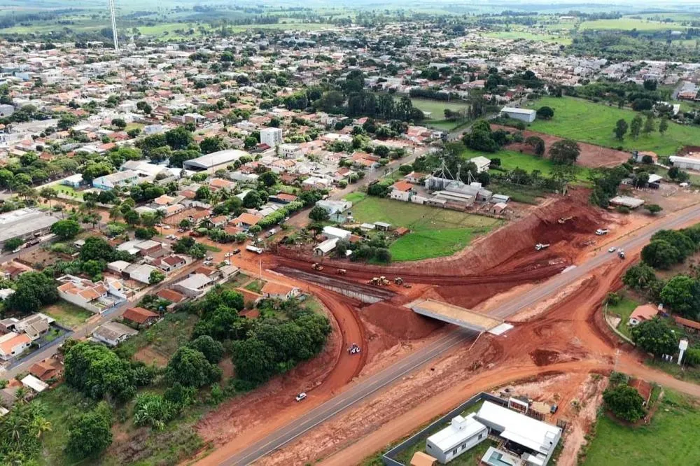 Com parceria entre Estado e município, obra do viaduto de Iporã entra na fase final
