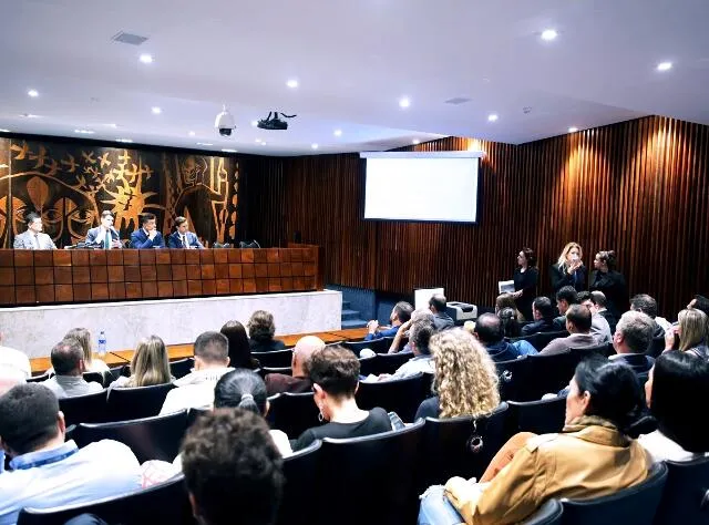 TCE-PR apresenta a deputados nova sistemática de avaliação de políticas públicas