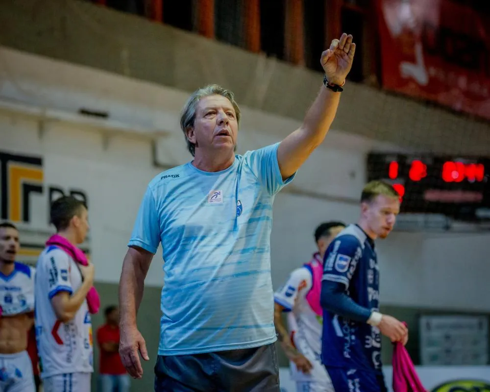 Umuarama estreia na Liga Nacional fora de casa contra o Jaraguá