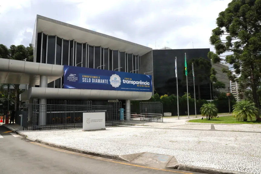 Debate e palestra sobre inclusão, homenagens e seminário na programação da Alep