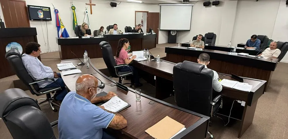 Vereadores discutiram repasse de recursos e autorização de crédito à prefeitura 