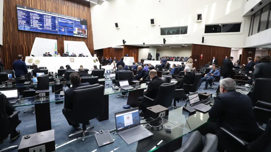 Projetos que adequam Executivo e Judiciário avançam na Assembleia