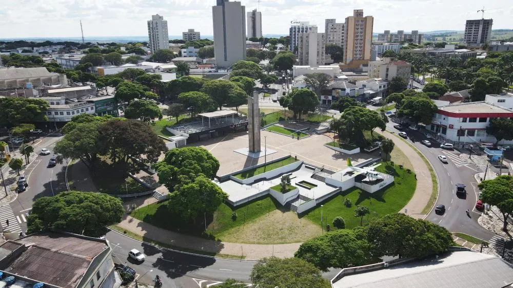 Previsão de chuva muda programação dos 70 anos de Umuarama