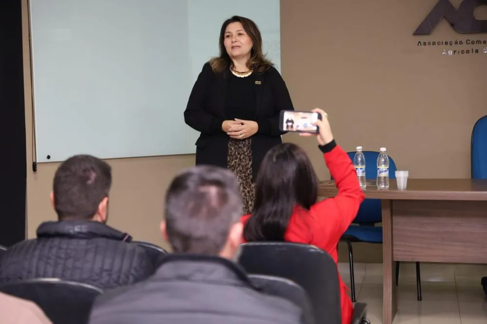 Comércio varejista ampliado do Paraná cresce 1,6% em abril e supera média nacional