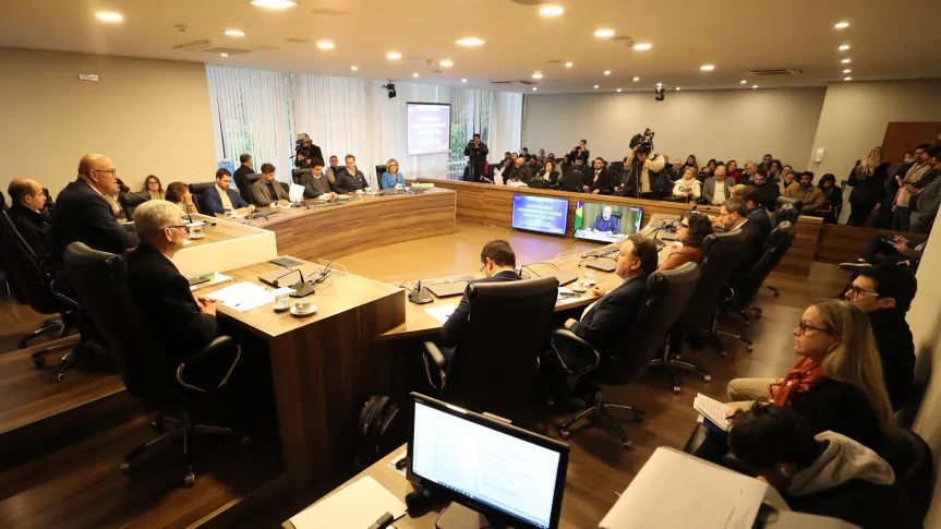 Deputados debatem sobre a LDO 2026 com destaque para responsabilidade fiscal