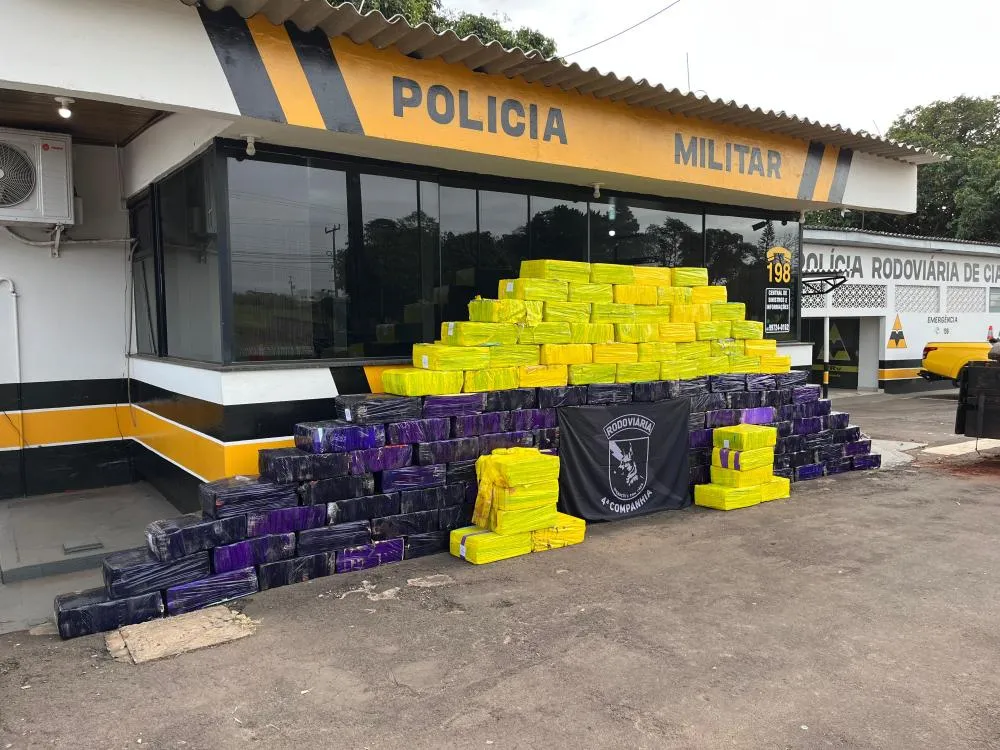 Caminhão é apreendido transportando mais de 3 toneladas de maconha em Rondon