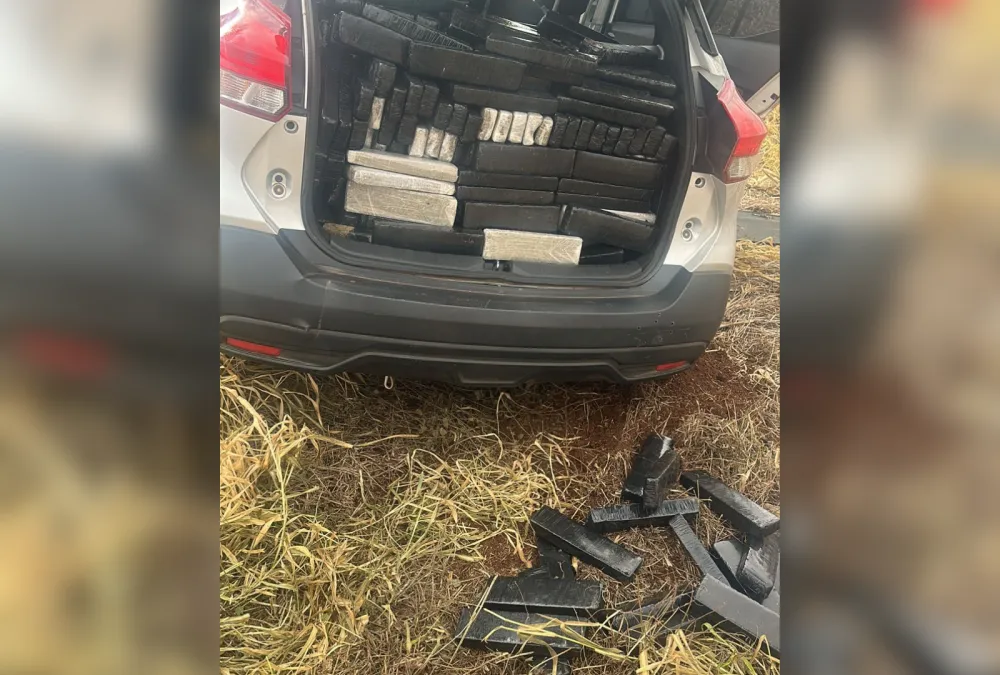 BPFron apreende quase meia tonelada de maconha na BR-369, em Juranda