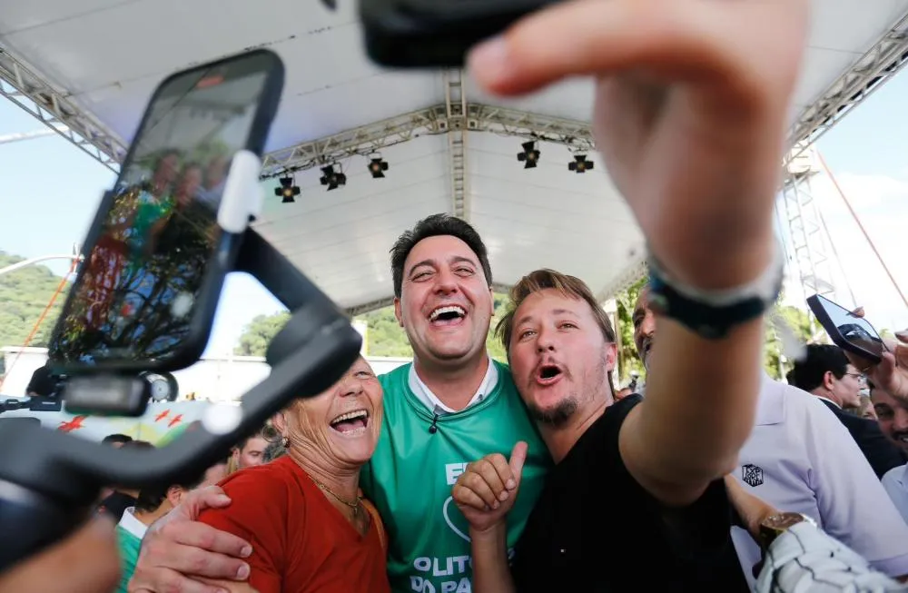Ratinho Junior aparece à frente de outros governadores em nova pesquisa presidencial