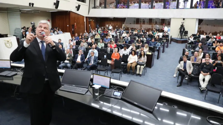 Escola do Legislativo capacitou mais de 4,3 mil pessoas no primeiro semestre de 2025